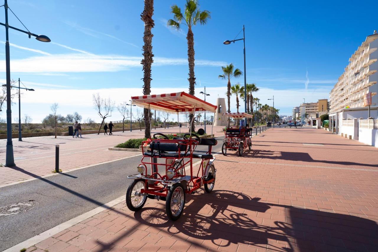 Apartment A 50 Metros Del Mar Con Parking *