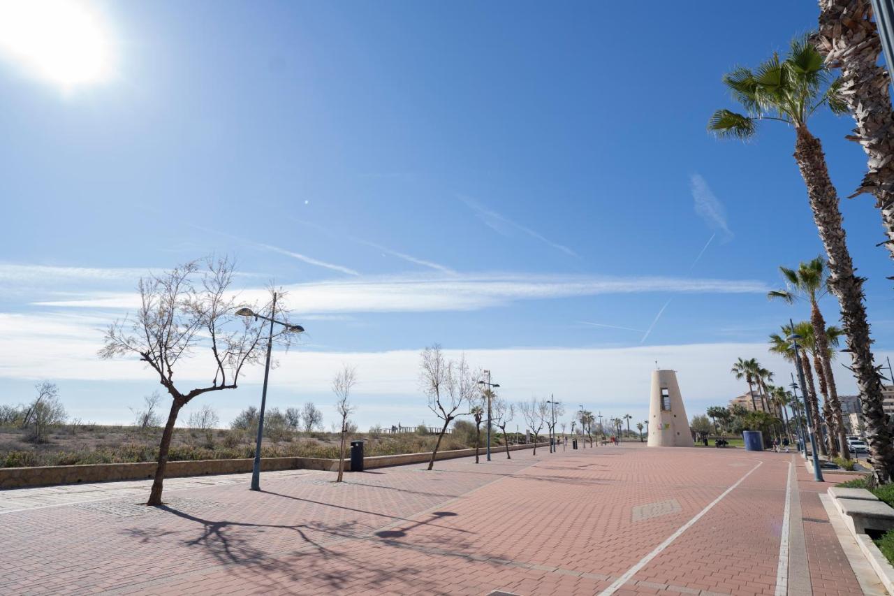 Appartement A 50 Metros Del Mar Con Parking *